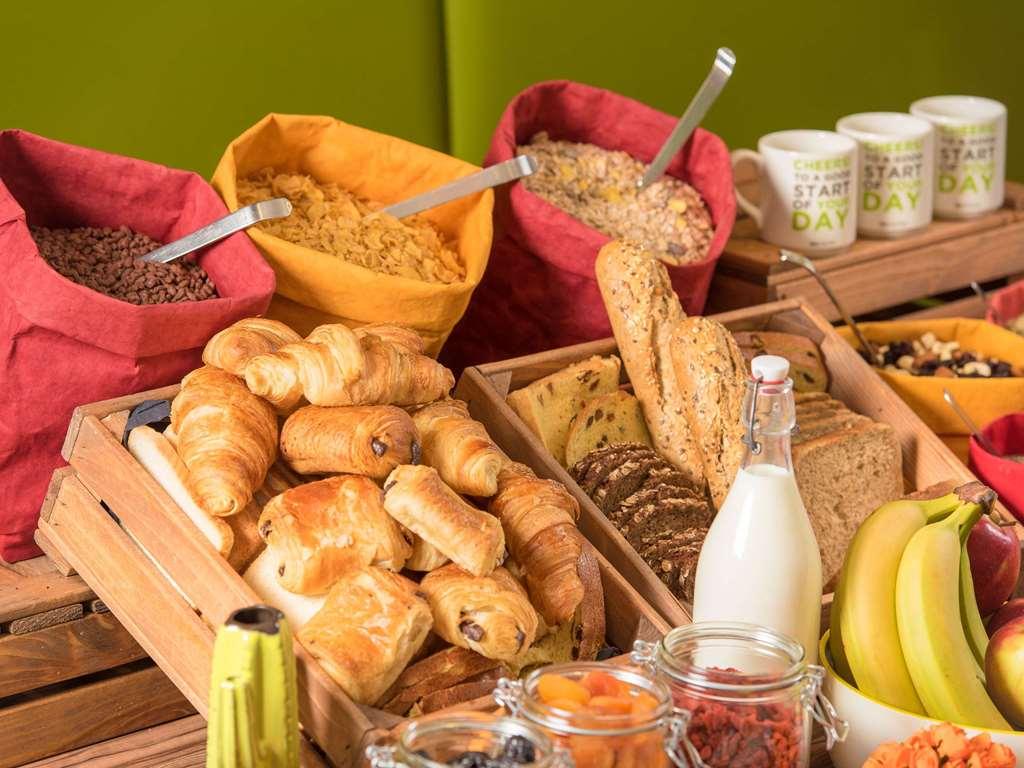 Ibis Budget Rouen Sud Zenith Saint-Etienne-du-Rouvray Restaurant photo